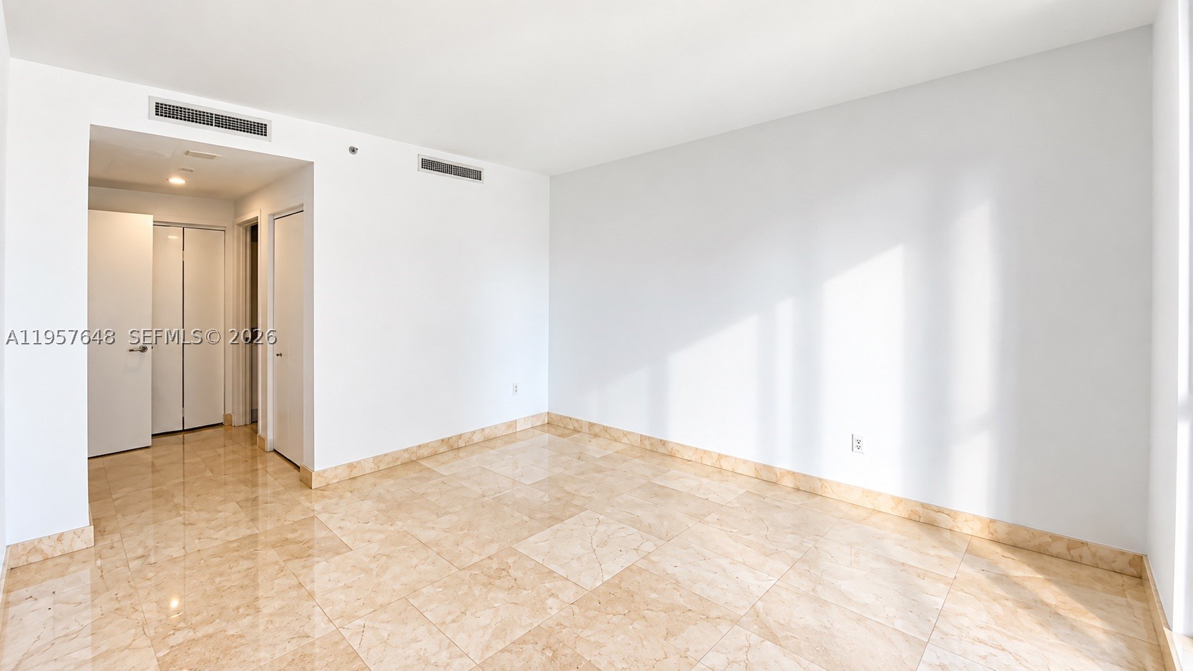 901 Brickell Key Blvd #1603, Miami FL 33131