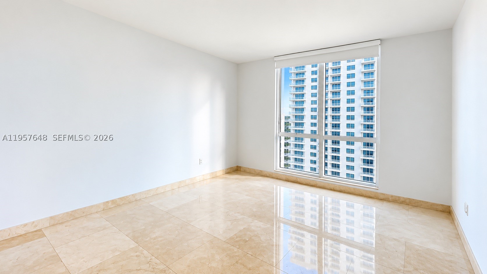 901 Brickell Key Blvd #1603, Miami FL 33131