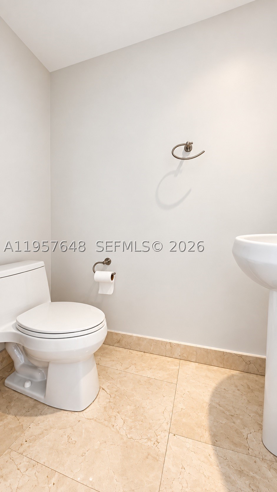 901 Brickell Key Blvd #1603, Miami FL 33131