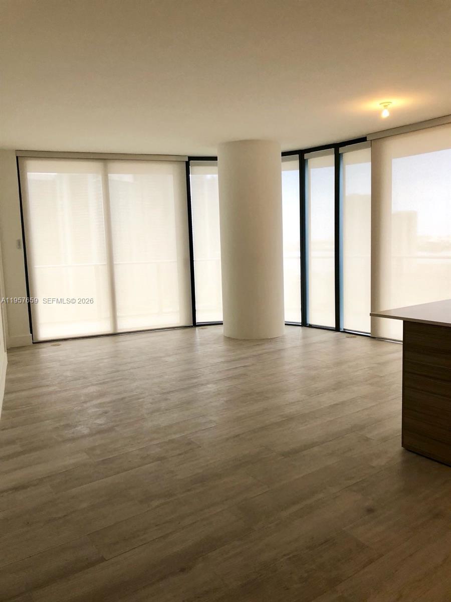 121 NE 34th St #2704, Miami FL 33137