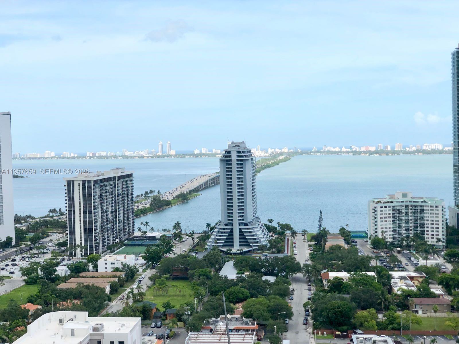 121 NE 34th St #2704, Miami FL 33137