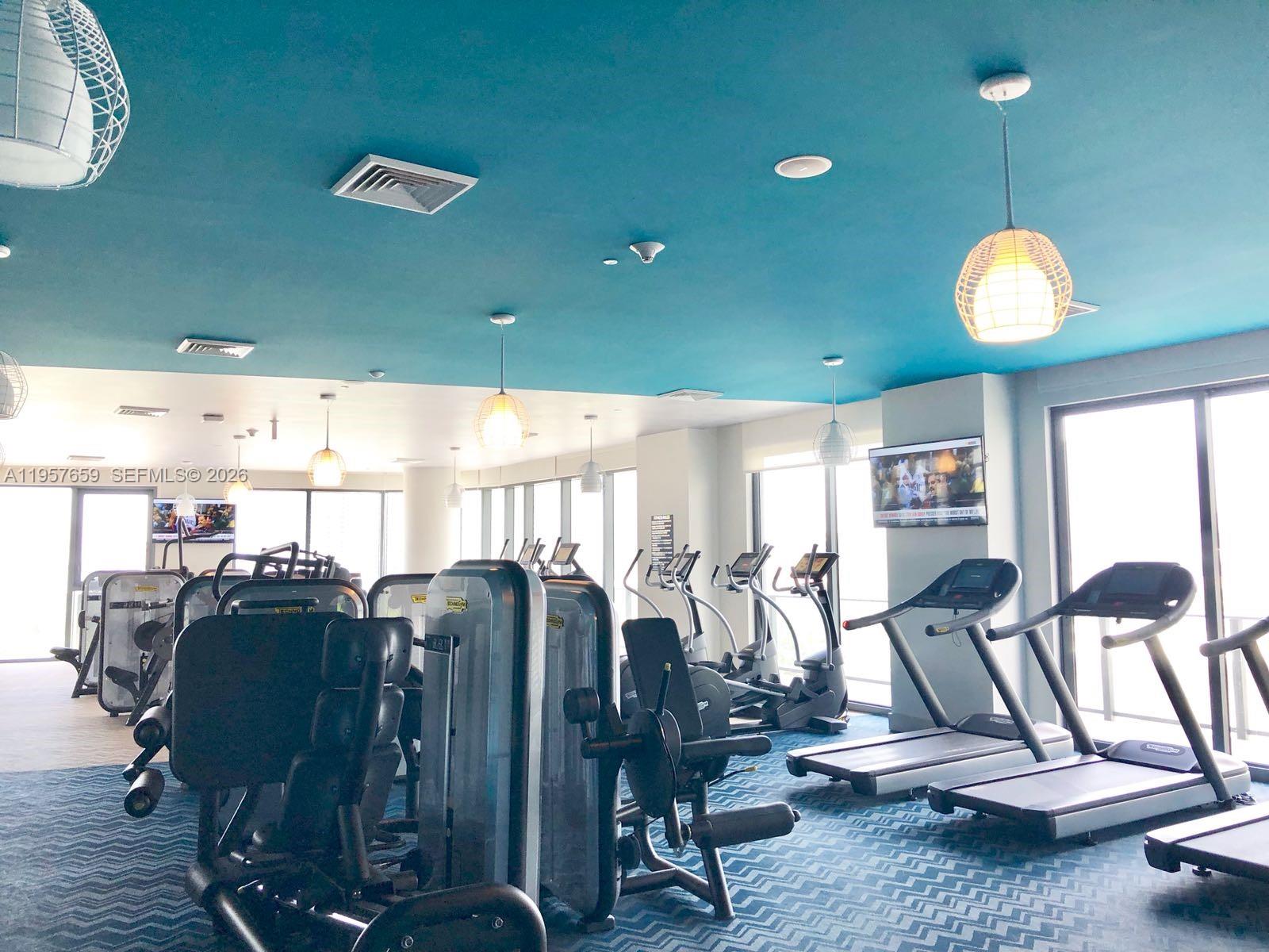 121 NE 34th St #2704, Miami FL 33137