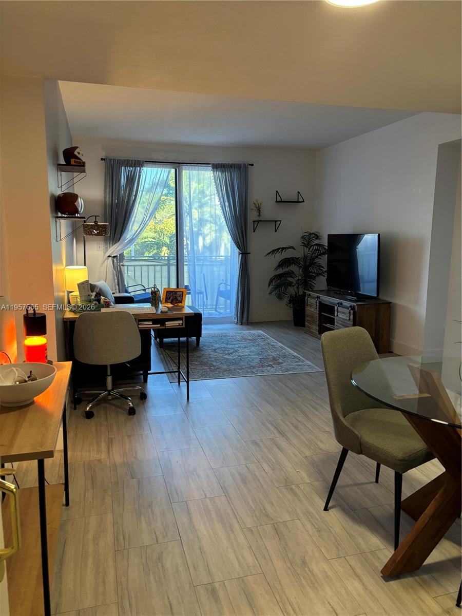 3500 Coral Way #406, Miami FL 33145