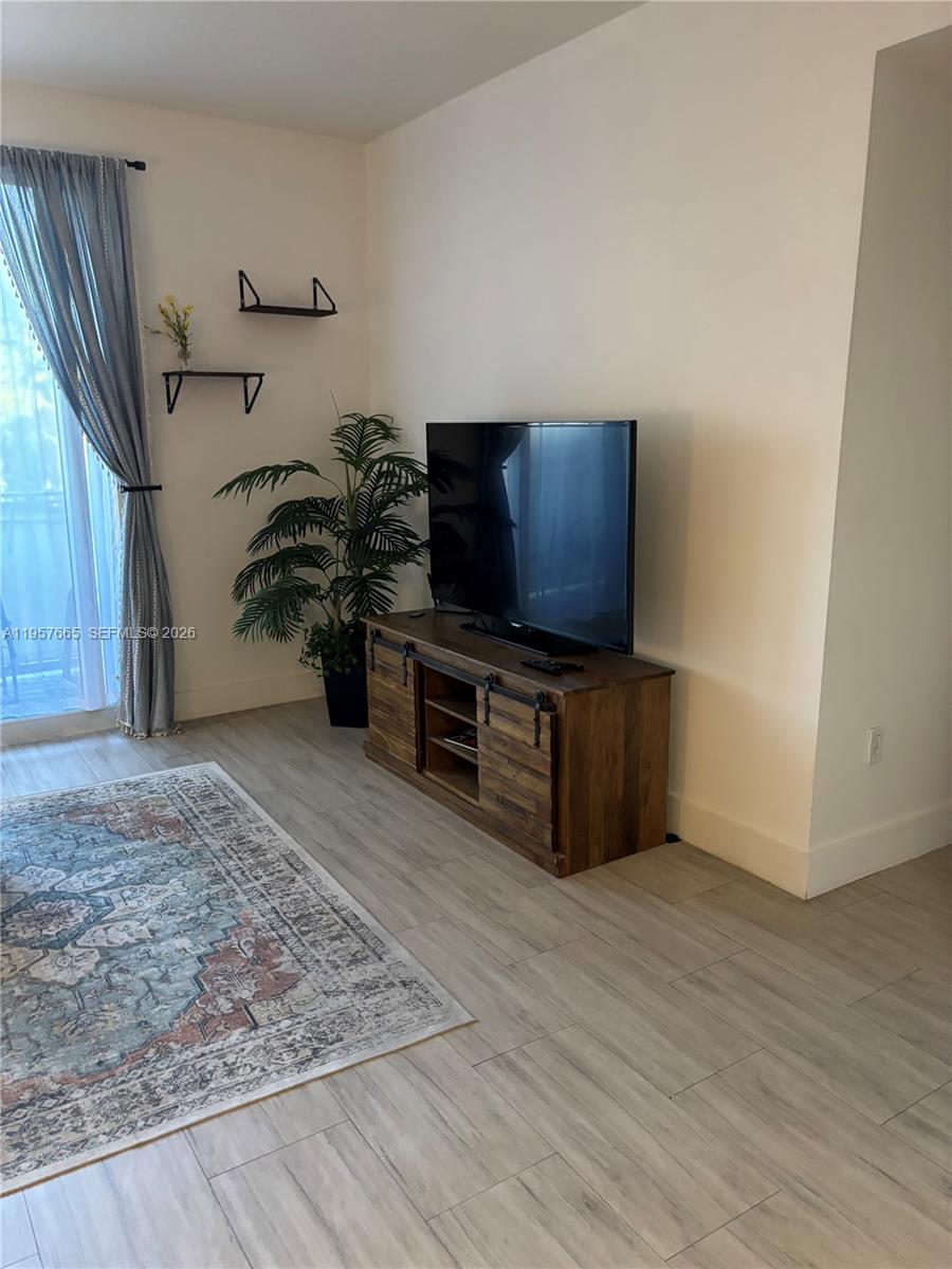 3500 Coral Way #406, Miami FL 33145