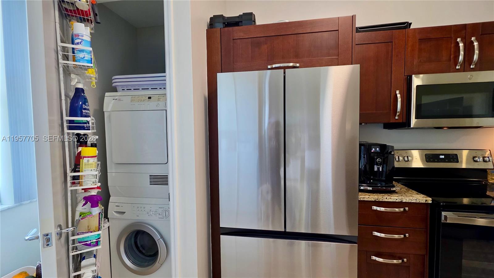 20000 E Country Club Dr #402, Aventura FL 33180