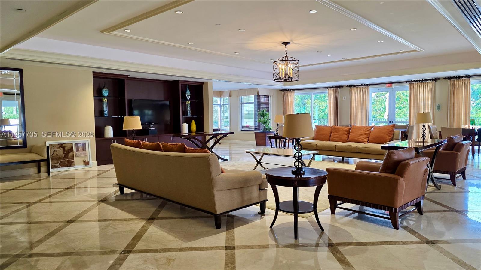 20000 E Country Club Dr #402, Aventura FL 33180
