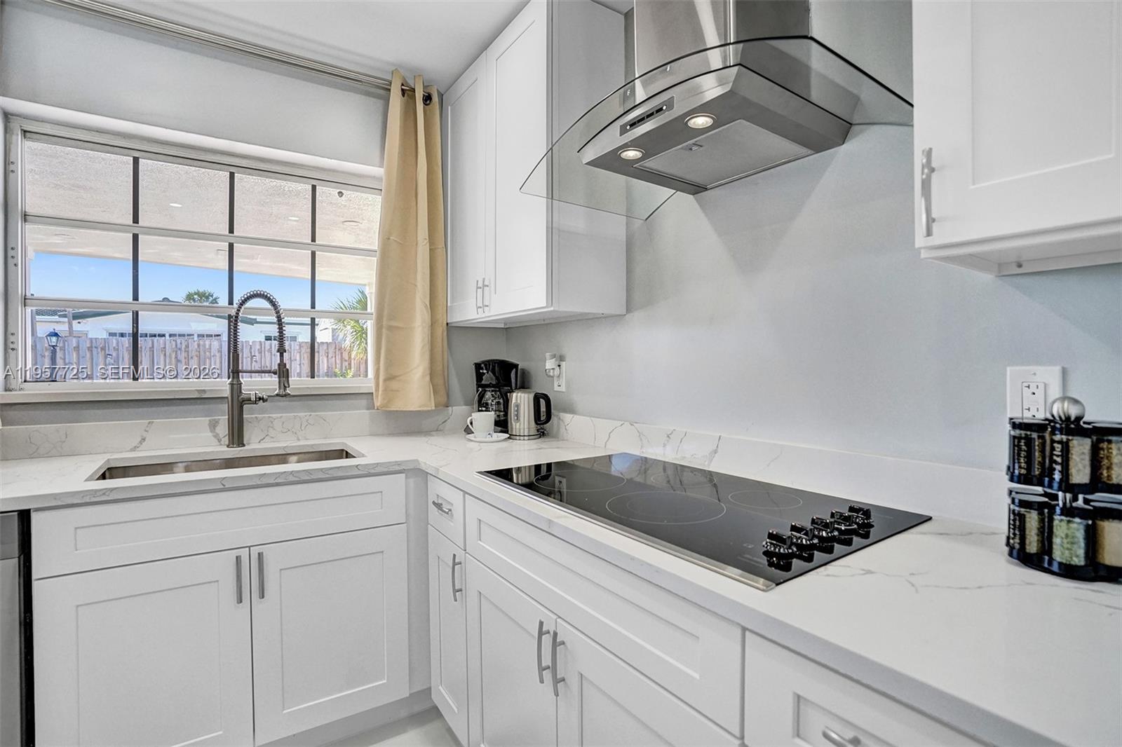 477 SE 17th Ter, Deerfield Beach FL 33441
