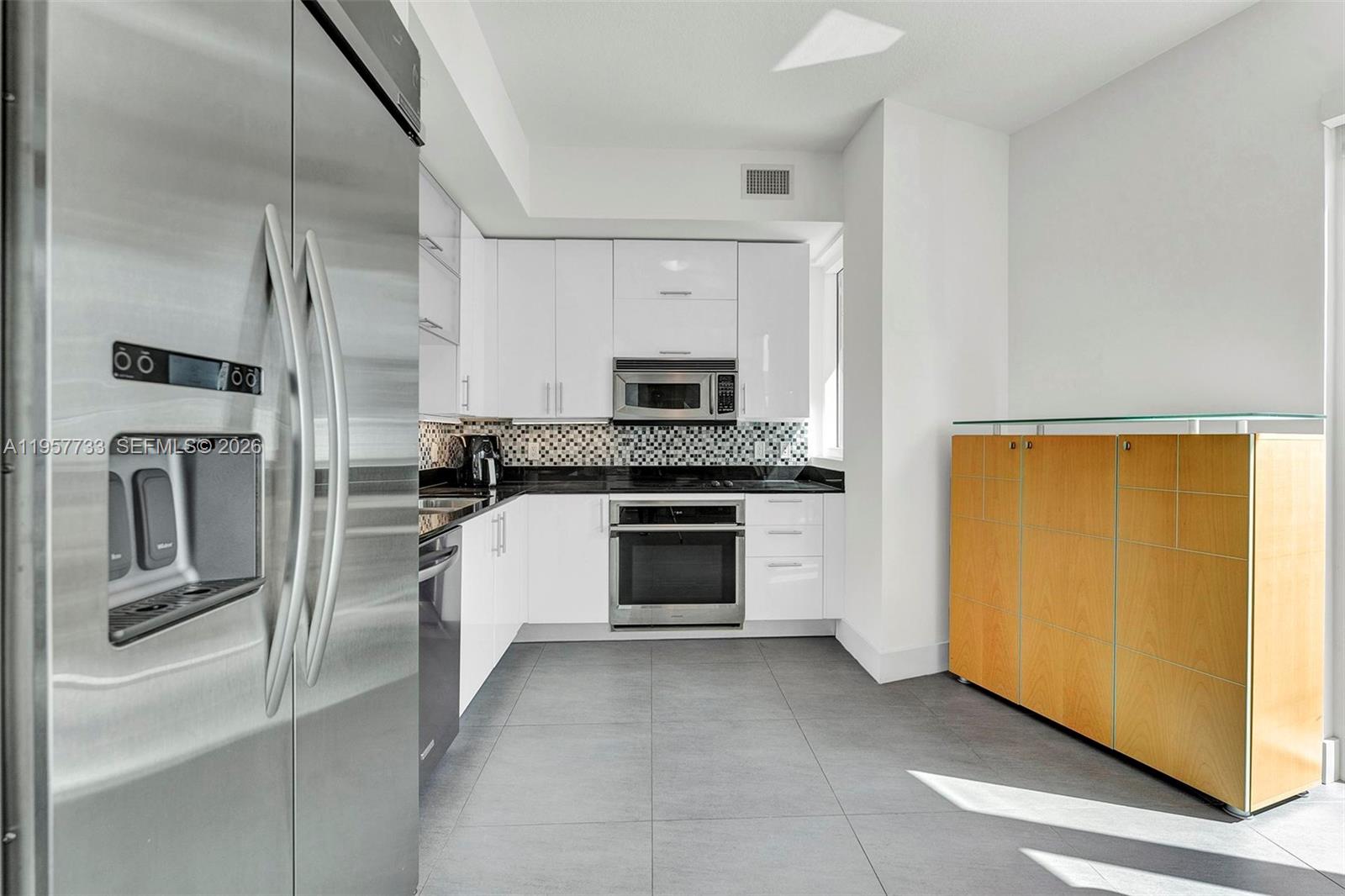 60 SW 13th St #3400, Miami FL 33130