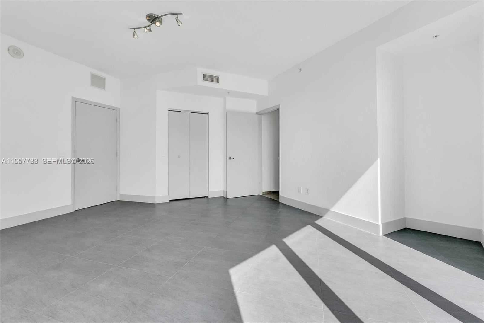 60 SW 13th St #3400, Miami FL 33130