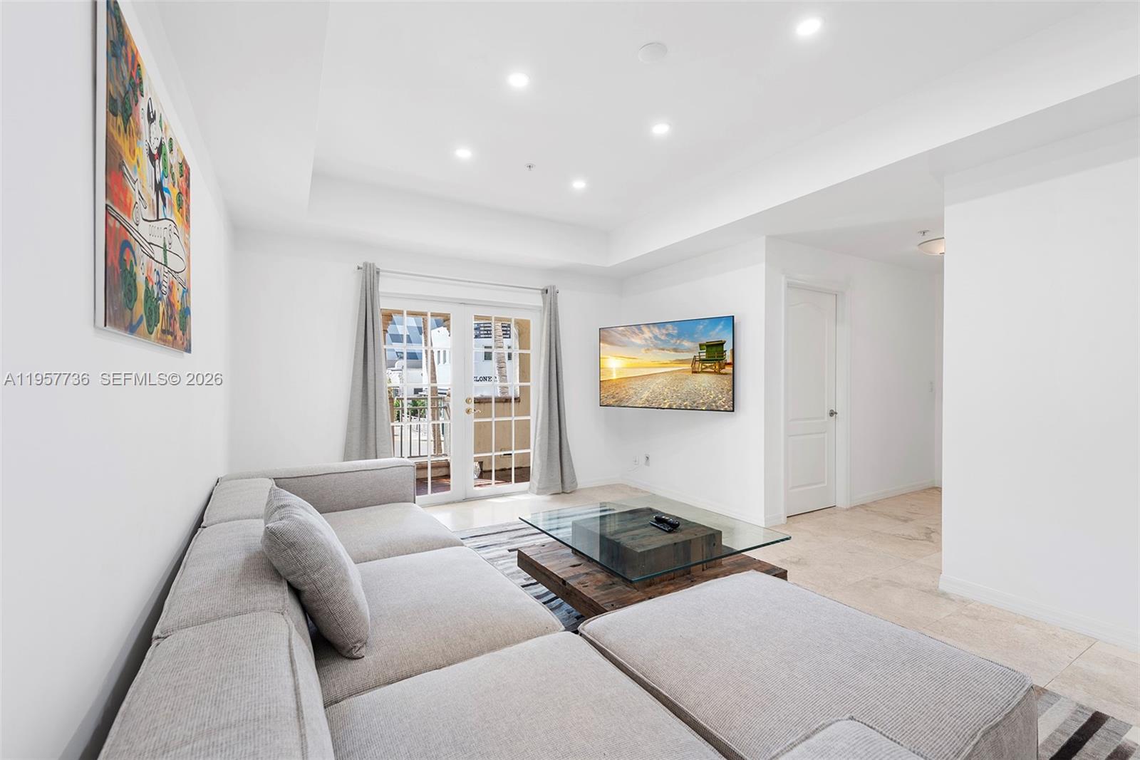 1415 Sunset Harbour Dr #204, Miami Beach FL 33139