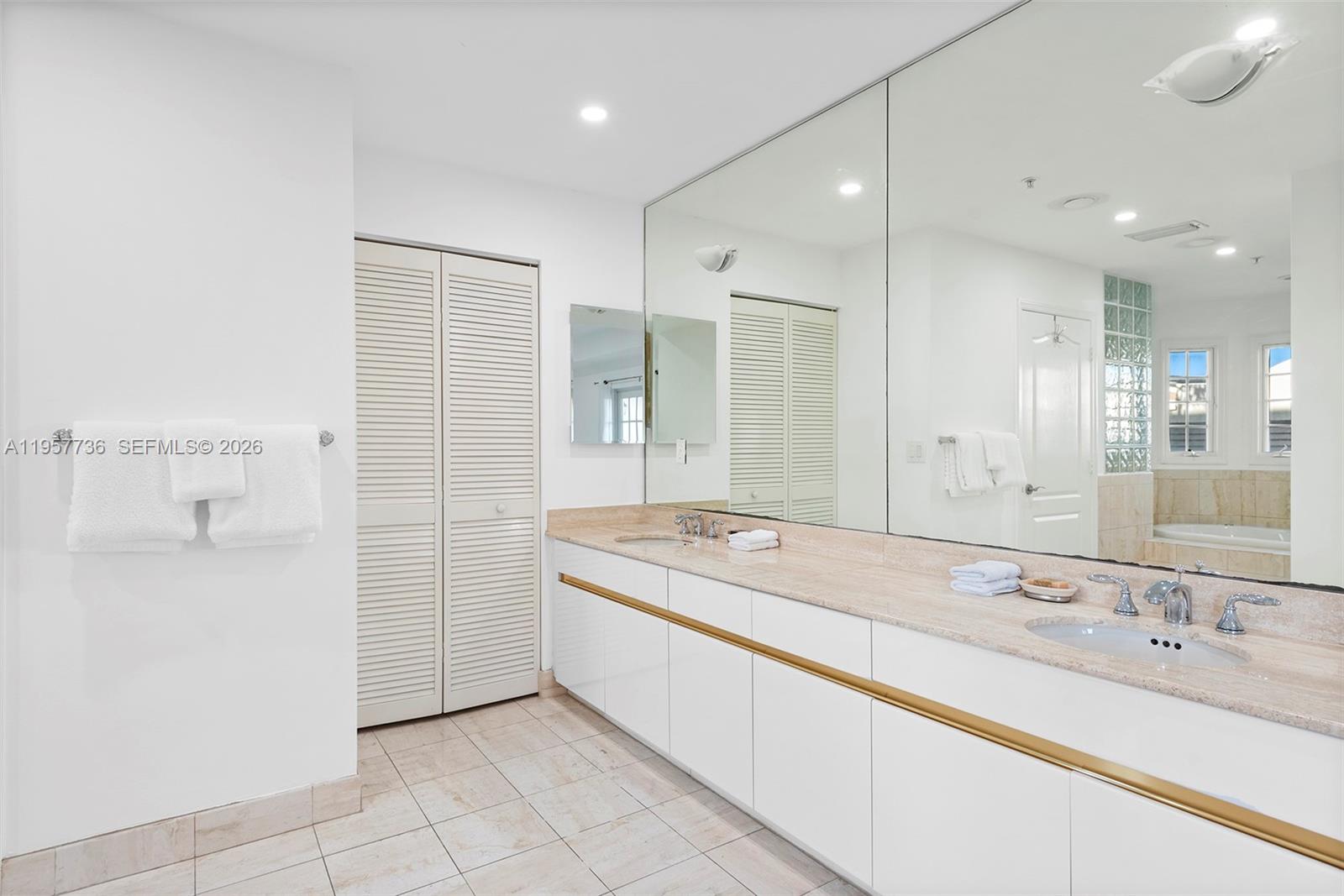 1415 Sunset Harbour Dr #204, Miami Beach FL 33139