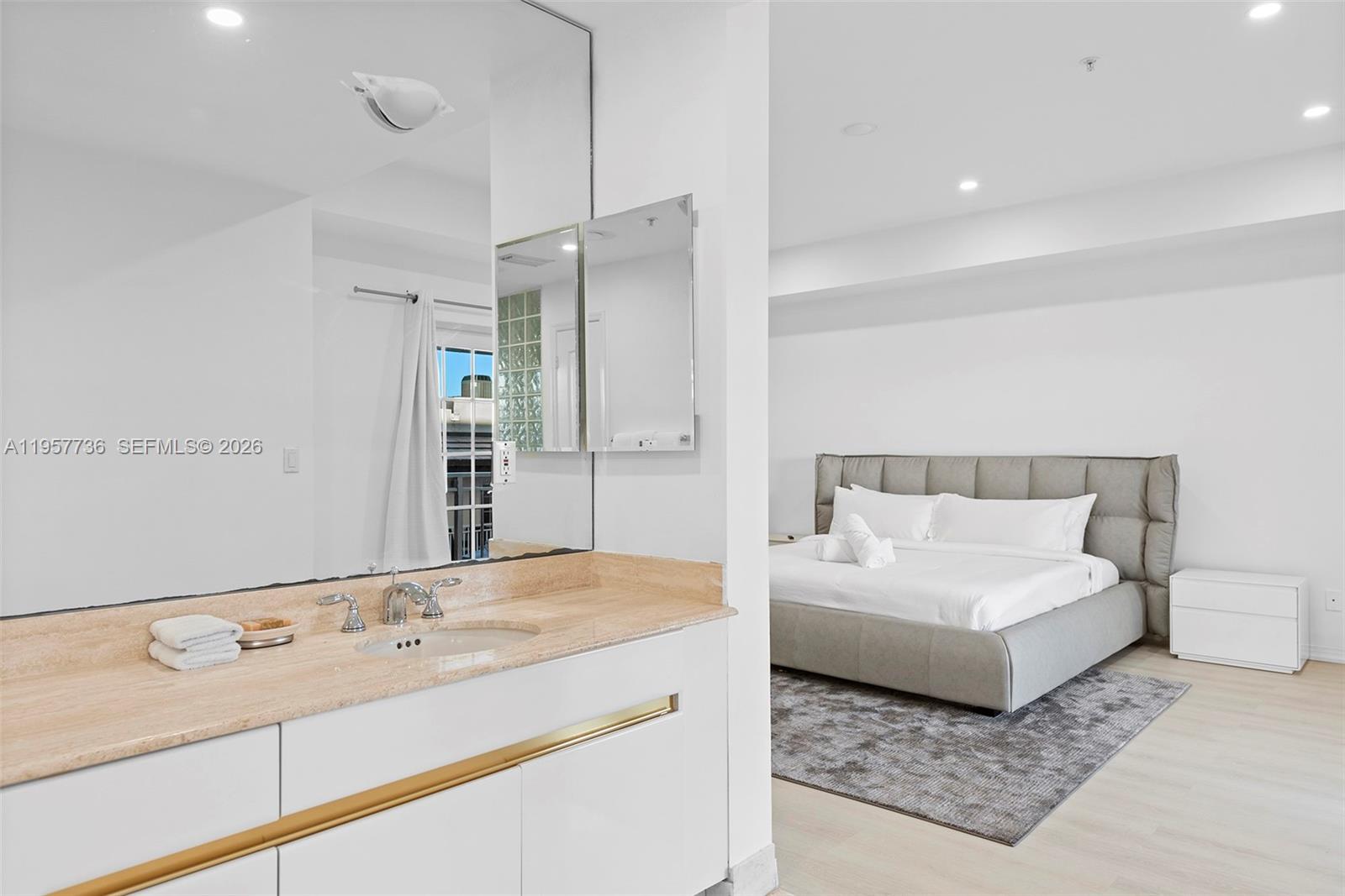 1415 Sunset Harbour Dr #204, Miami Beach FL 33139