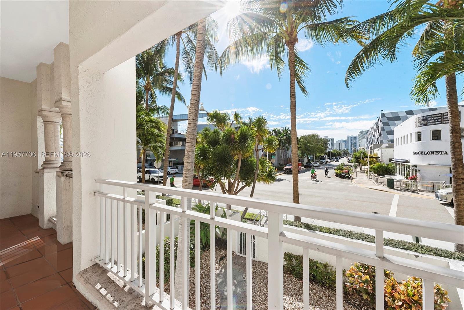1415 Sunset Harbour Dr #204, Miami Beach FL 33139