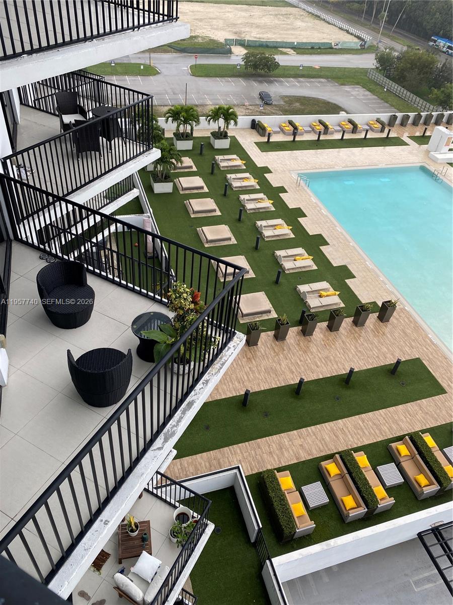 5252 NW 85th Ave #910, Doral FL 33166