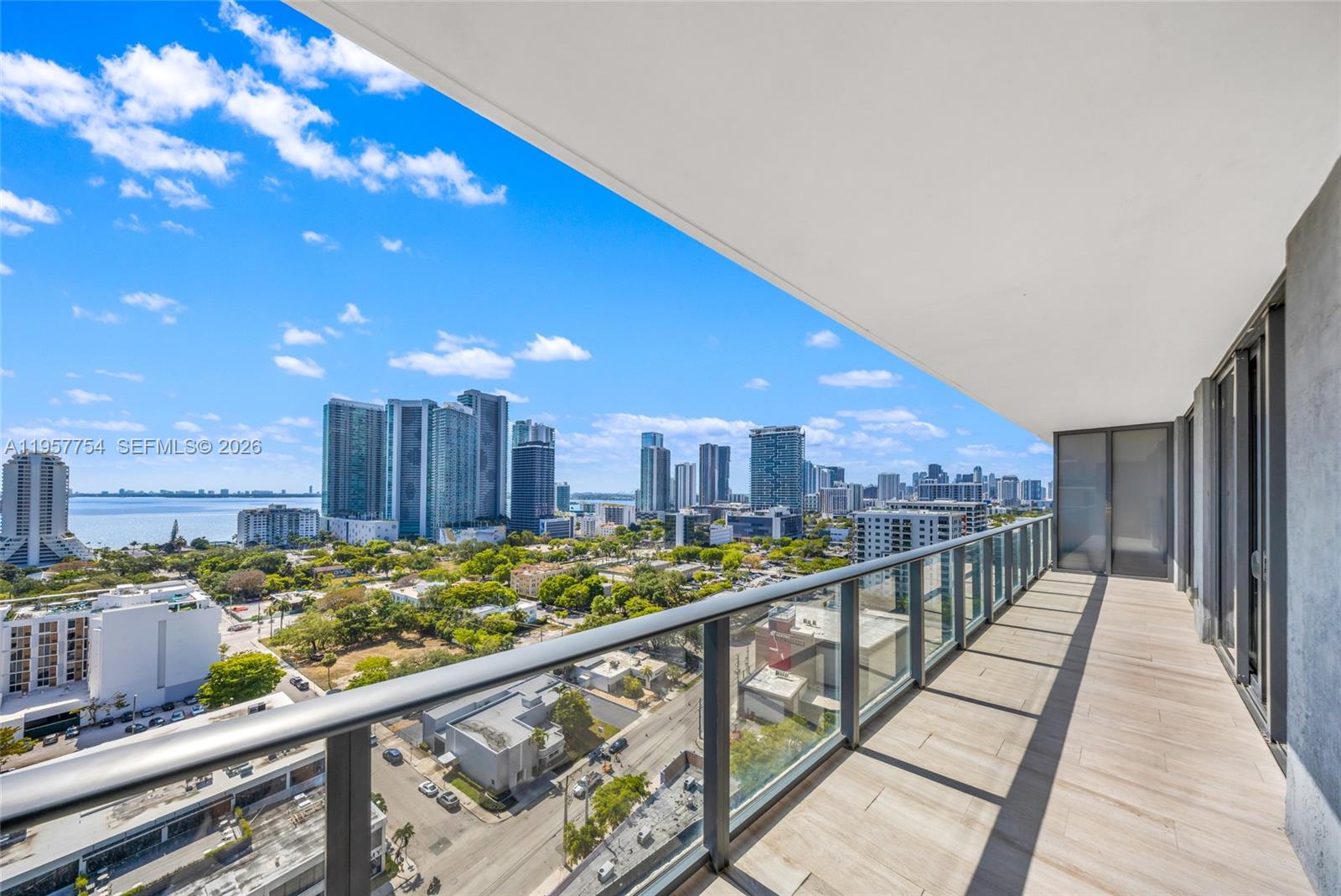121 NE 34th St #1807, Miami FL 33137