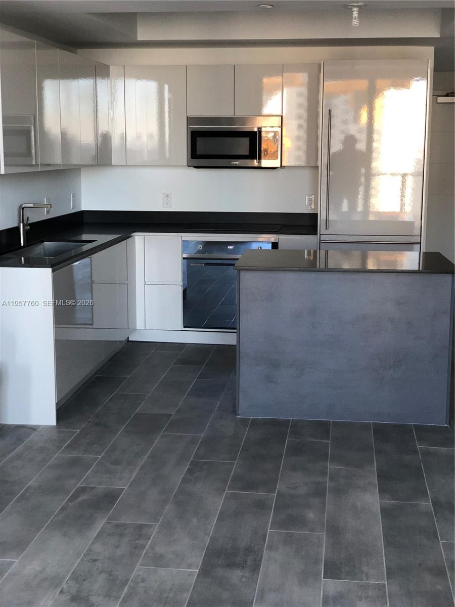 1010 Brickell Ave #2609, Miami FL 33131
