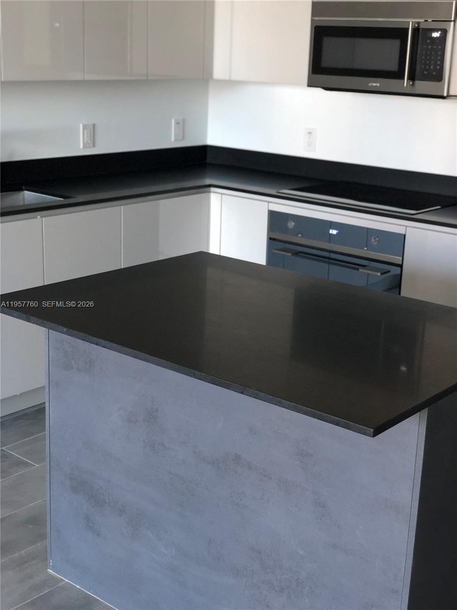 1010 Brickell Ave #2609, Miami FL 33131