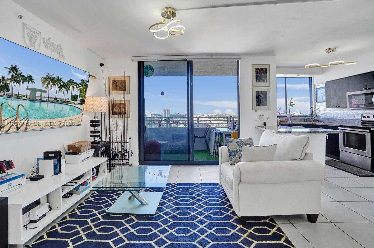 1330 West Ave #1811, Miami Beach FL 33139