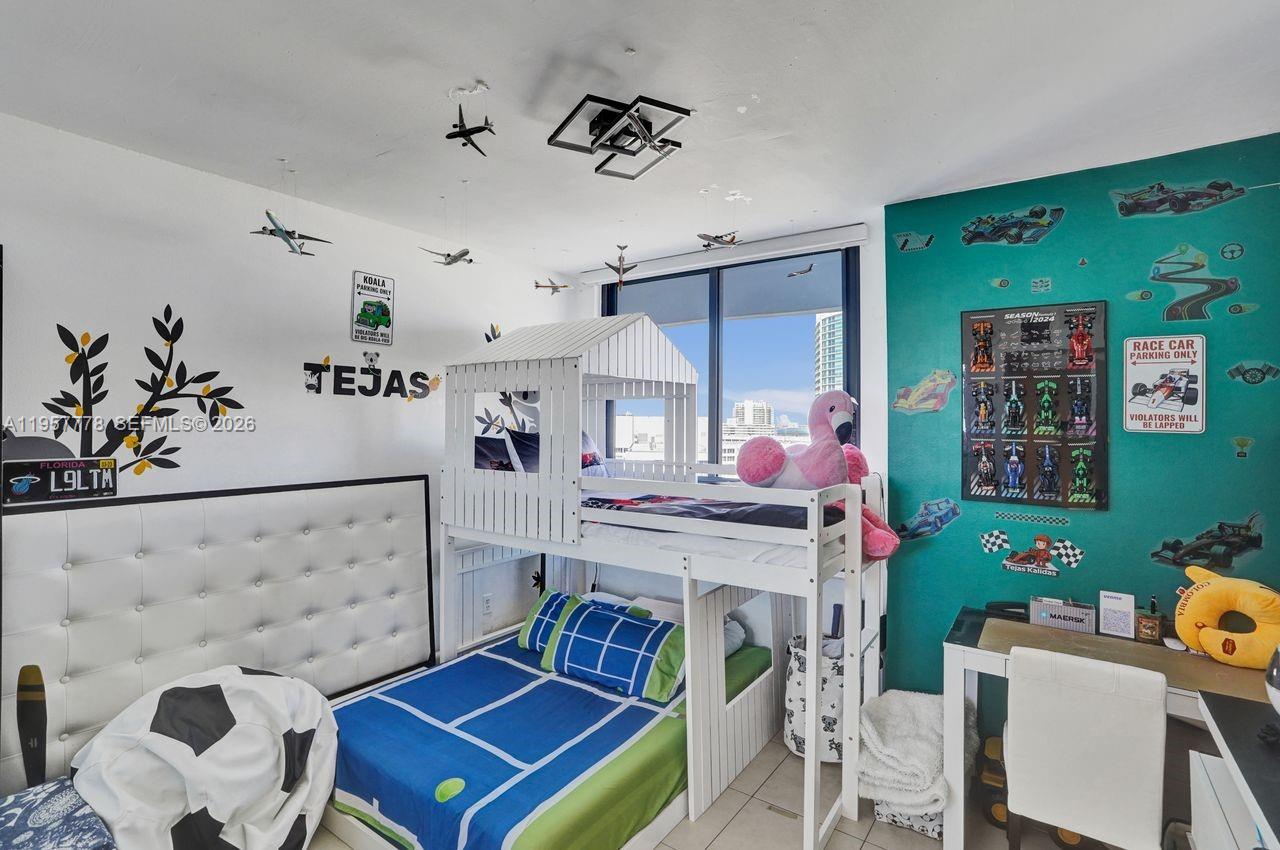 1330 West Ave #1811, Miami Beach FL 33139