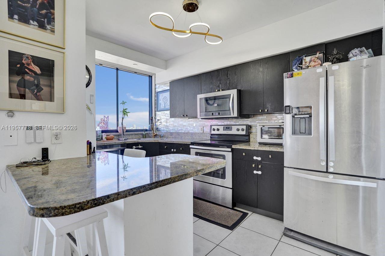 1330 West Ave #1811, Miami Beach FL 33139
