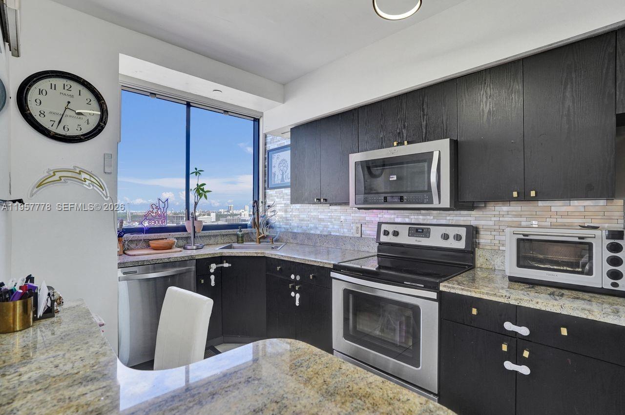 1330 West Ave #1811, Miami Beach FL 33139