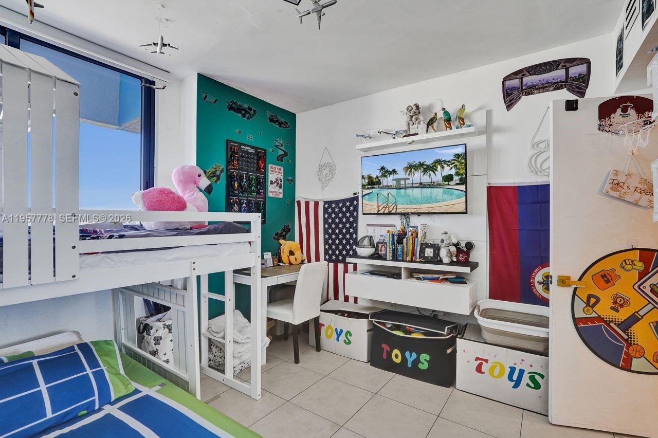 1330 West Ave #1811, Miami Beach FL 33139