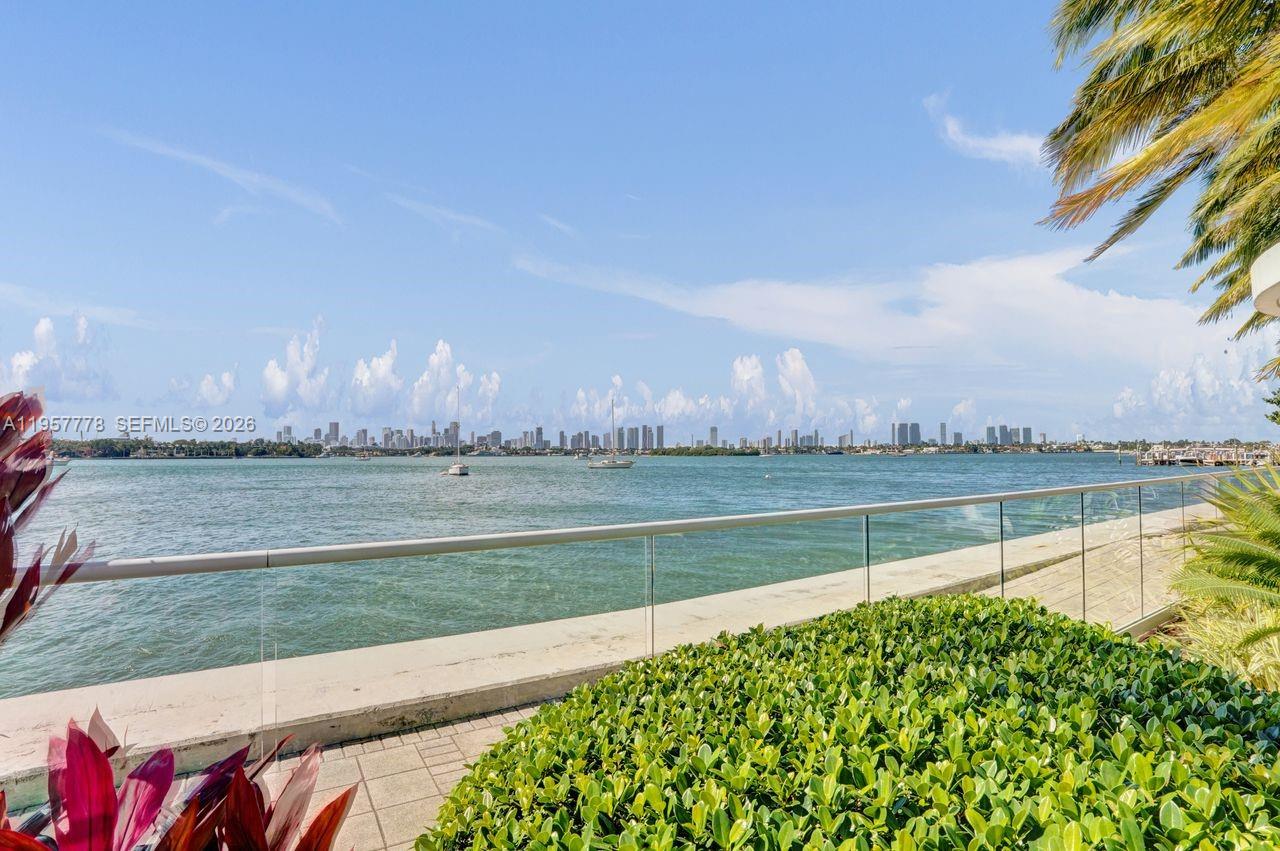 1330 West Ave #1811, Miami Beach FL 33139