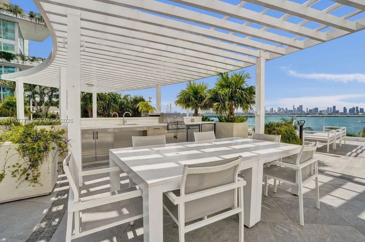 1330 West Ave #1811, Miami Beach FL 33139