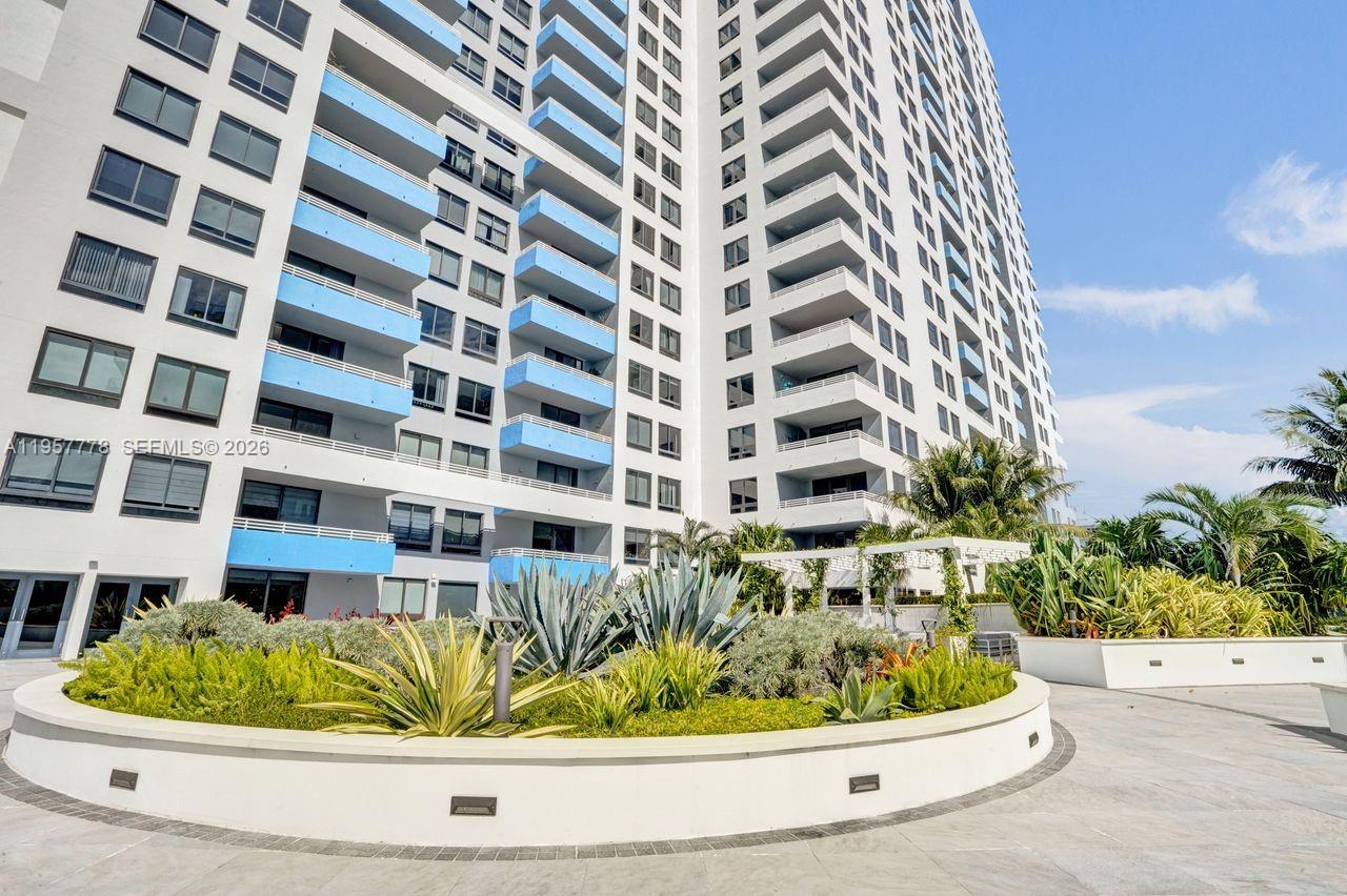 1330 West Ave #1811, Miami Beach FL 33139