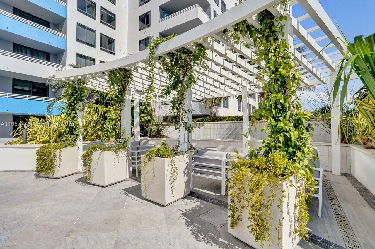 1330 West Ave #1811, Miami Beach FL 33139