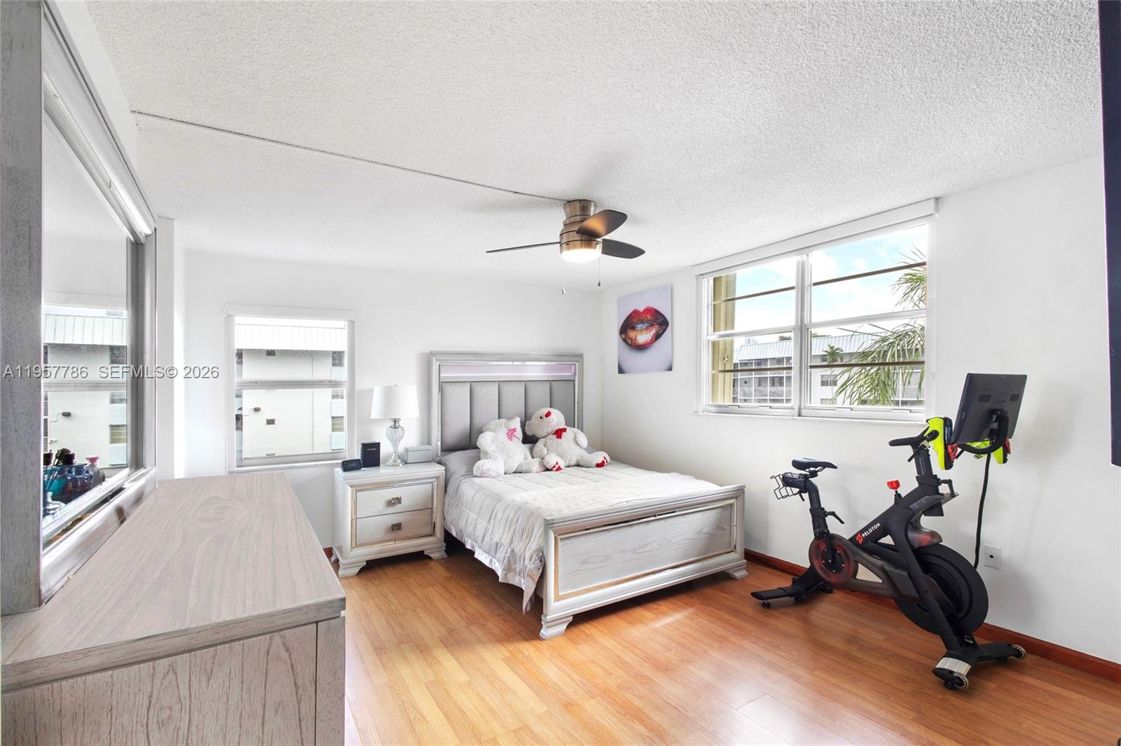 3600 NE 170th St #312, North Miami Beach FL 33160