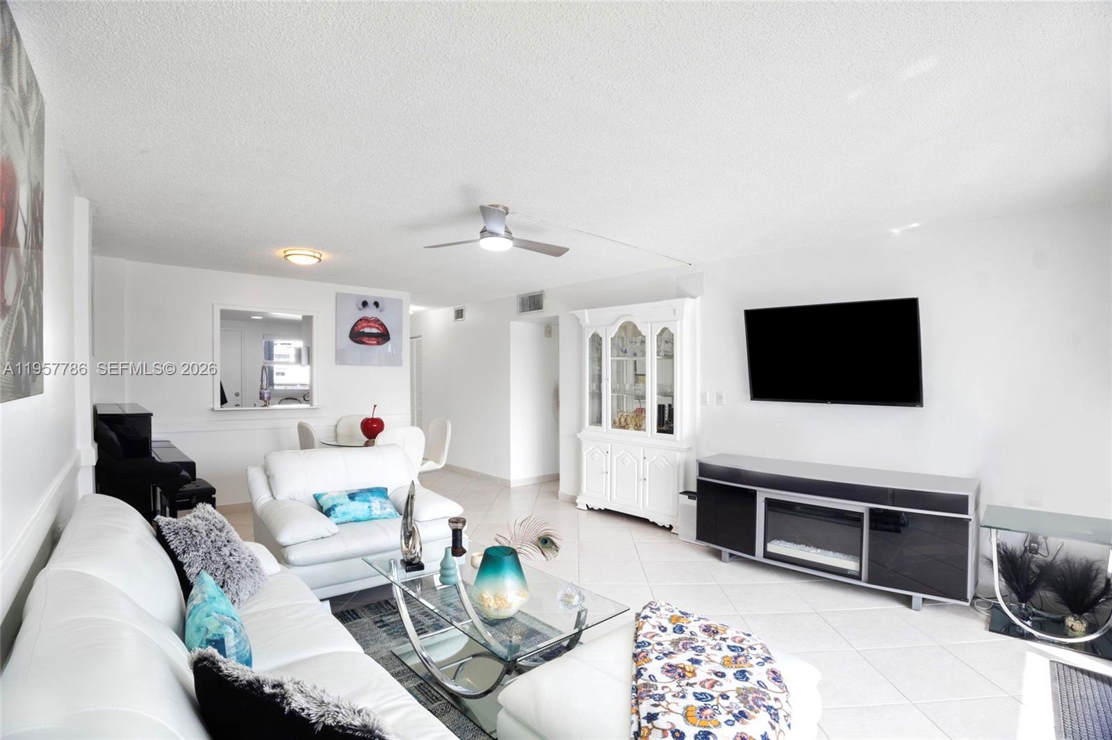 3600 NE 170th St #312, North Miami Beach FL 33160
