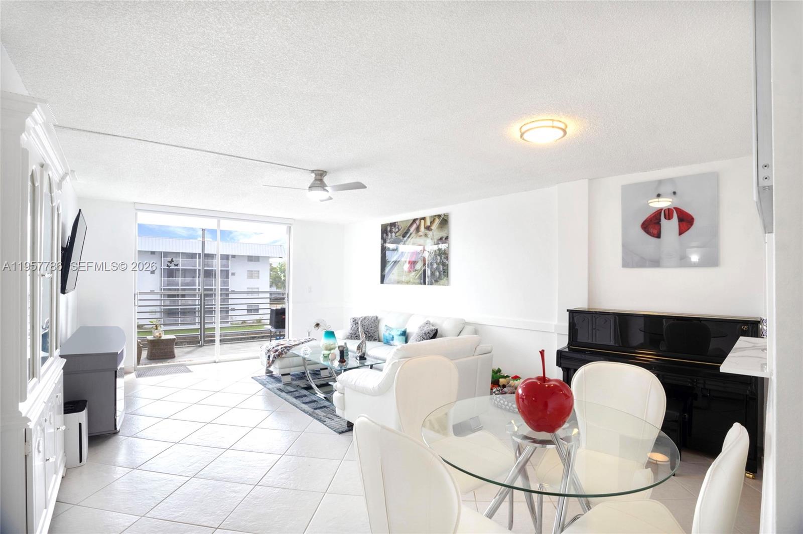 3600 NE 170th St #312, North Miami Beach FL 33160