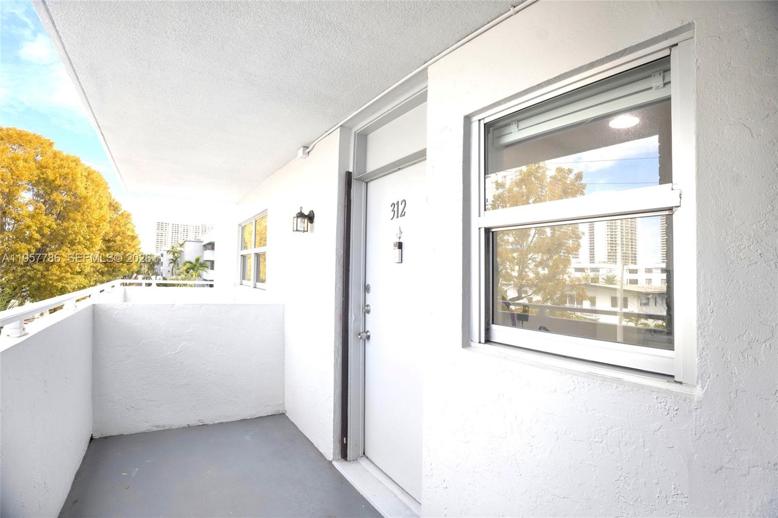 3600 NE 170th St #312, North Miami Beach FL 33160