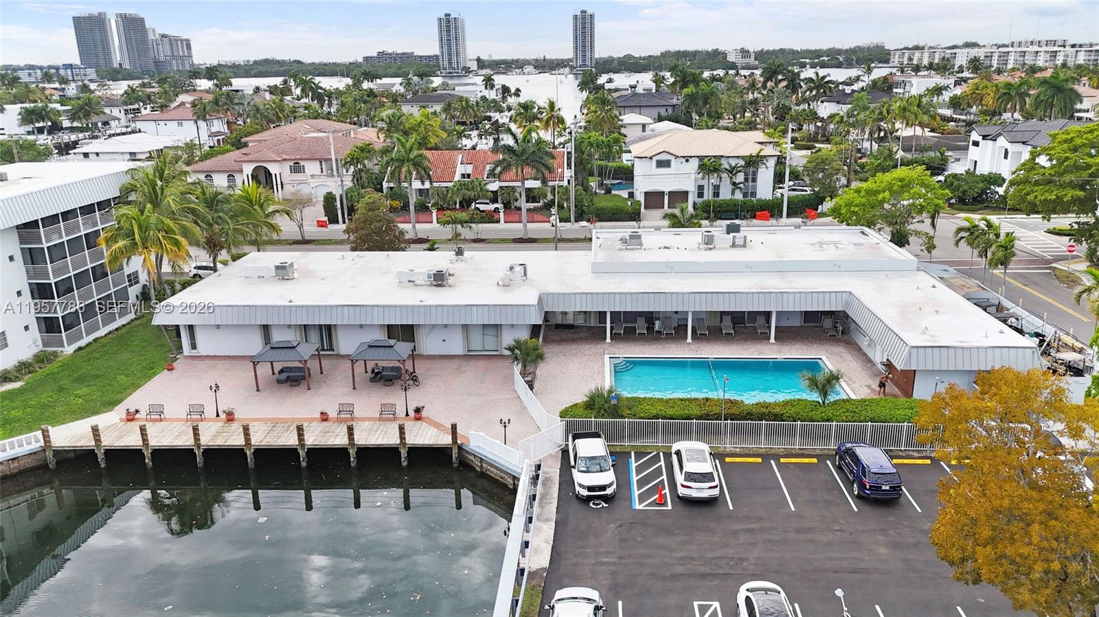 3600 NE 170th St #312, North Miami Beach FL 33160
