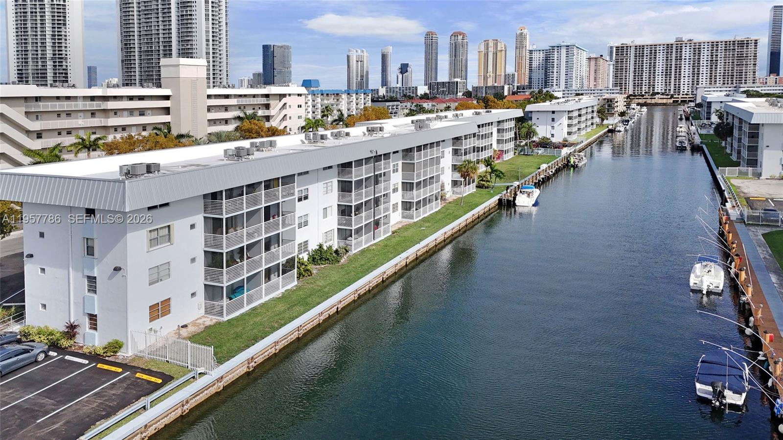 3600 NE 170th St #312, North Miami Beach FL 33160