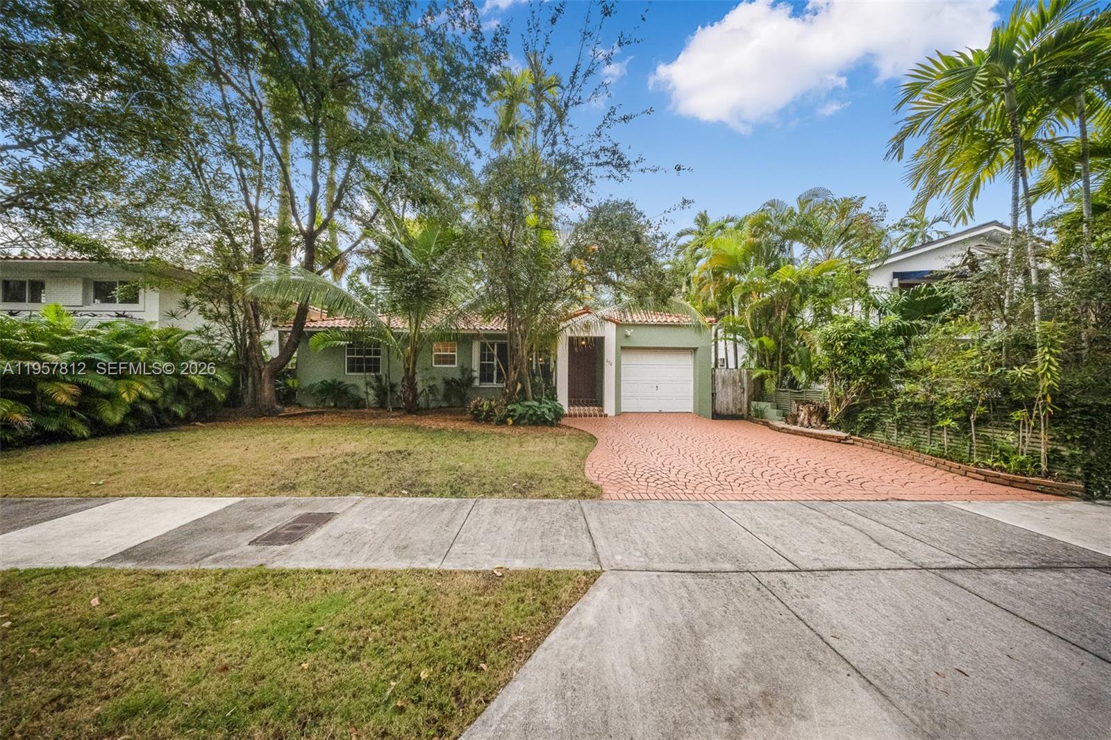 670 NE 56th St, Miami FL 33137