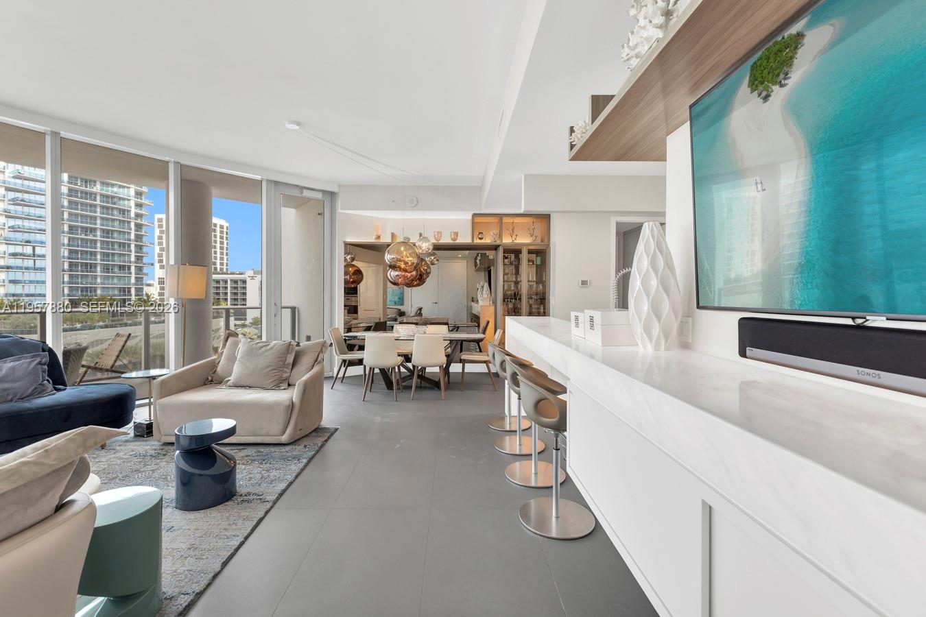 17475 Collins Ave #304, Sunny Isles Beach FL 33160