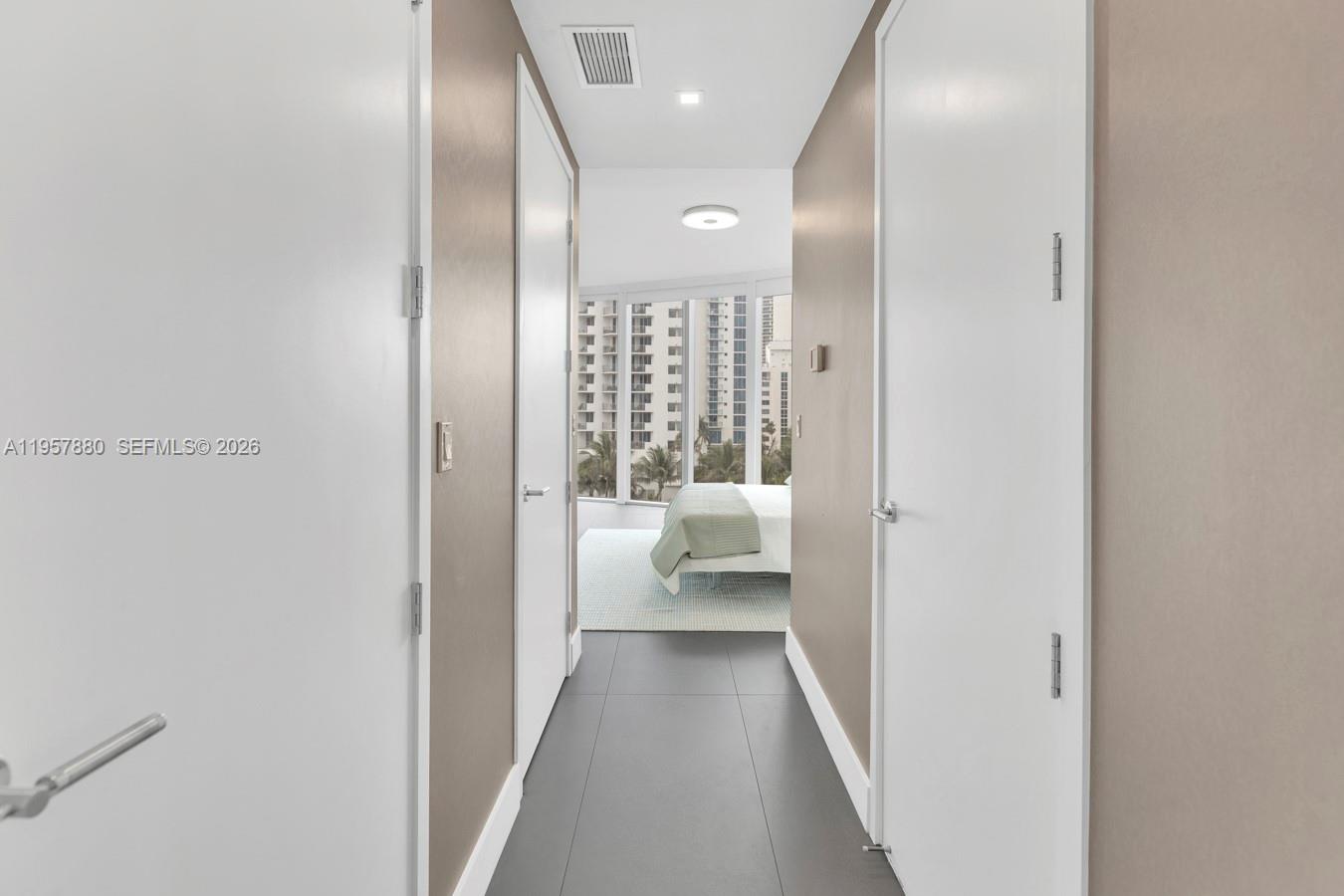 17475 Collins Ave #304, Sunny Isles Beach FL 33160