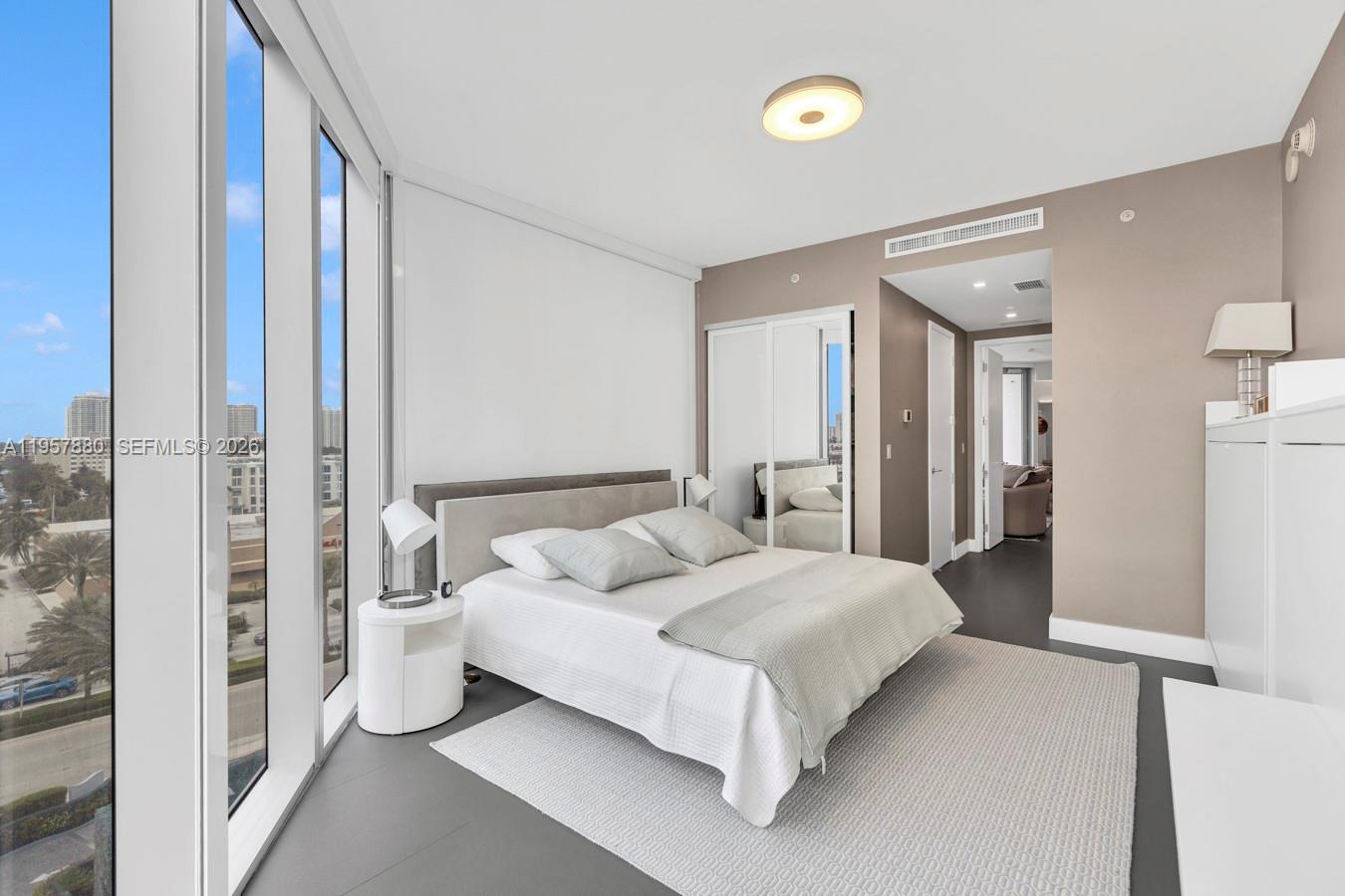 17475 Collins Ave #304, Sunny Isles Beach FL 33160