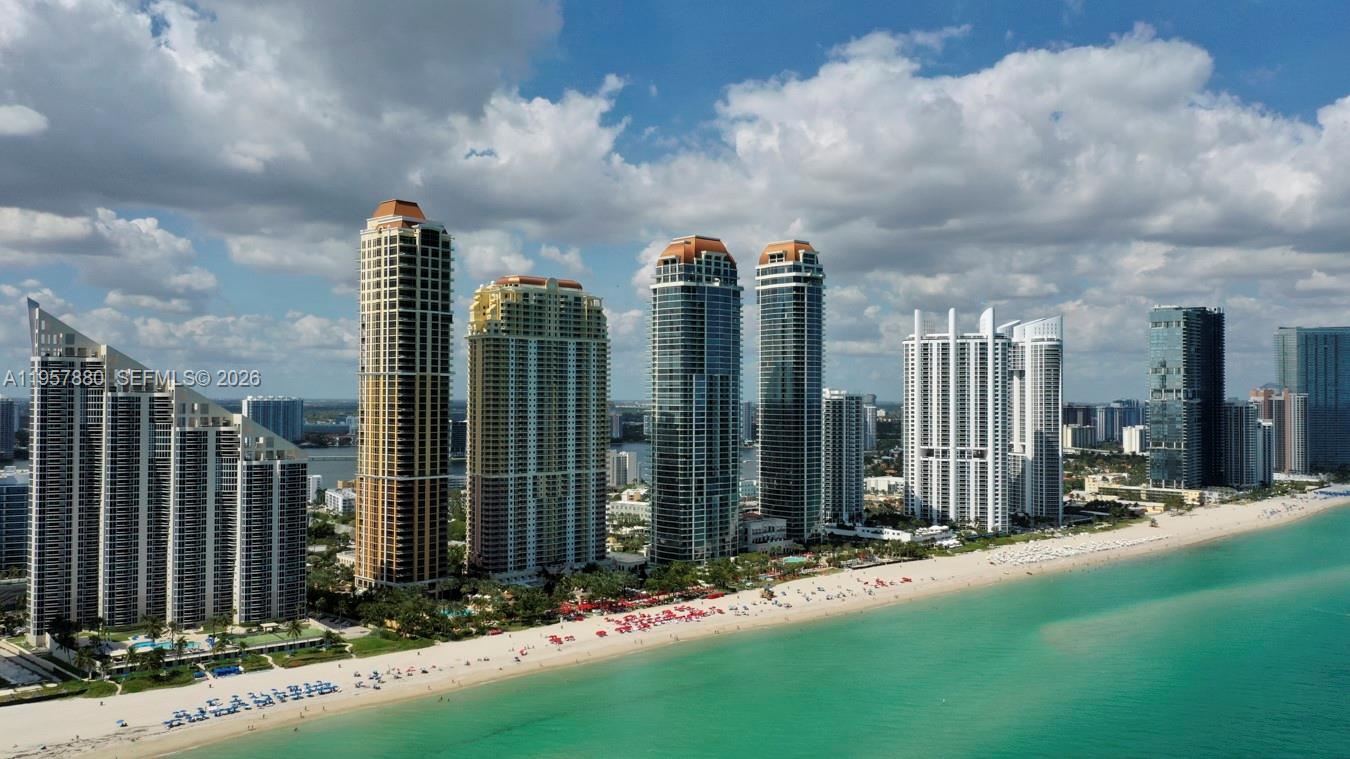 17475 Collins Ave #304, Sunny Isles Beach FL 33160