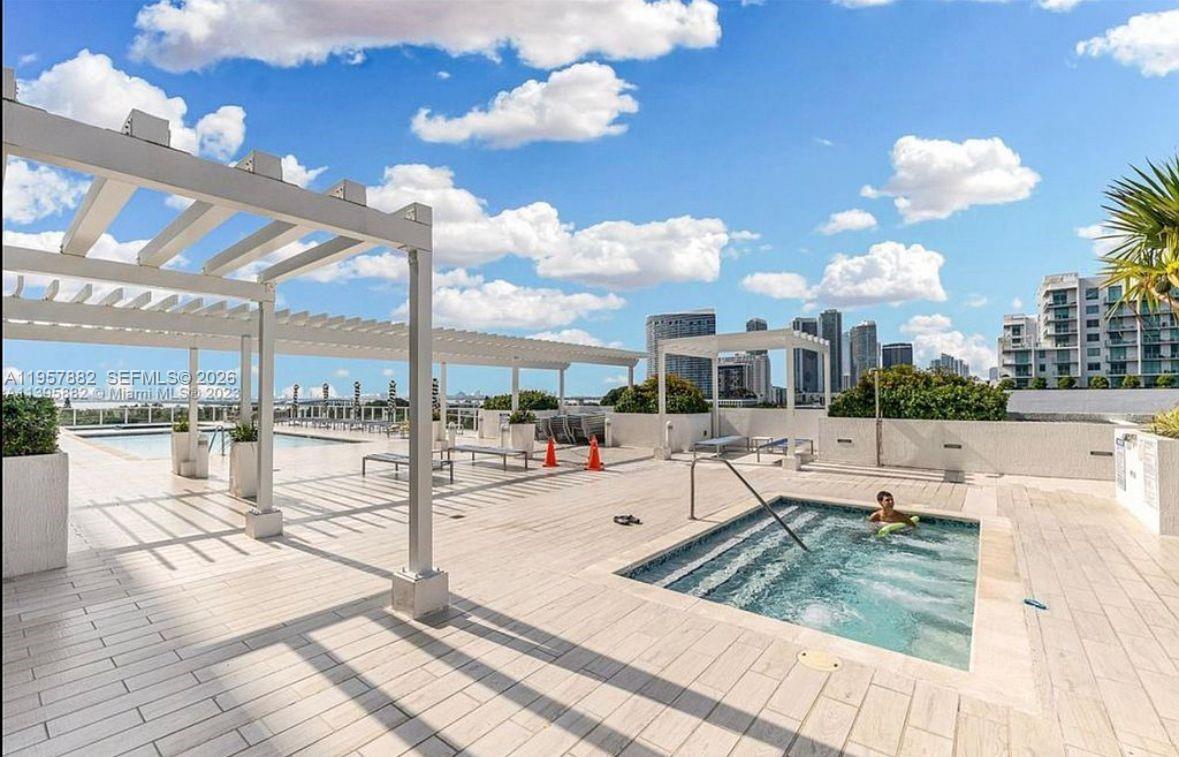4250 Biscayne Blvd #1502, Miami FL 33137