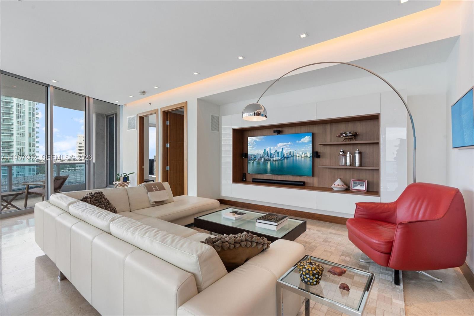 5959 Collins Ave #1001, Miami Beach FL 33140