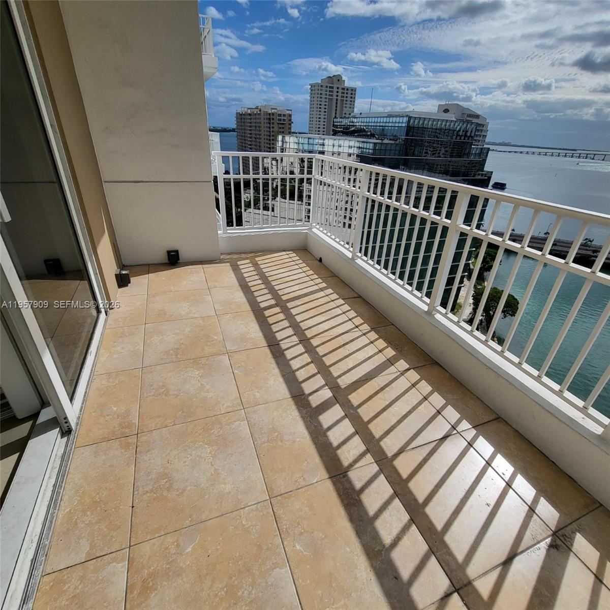 701 Brickell Key Blvd #1902, Miami FL 33131