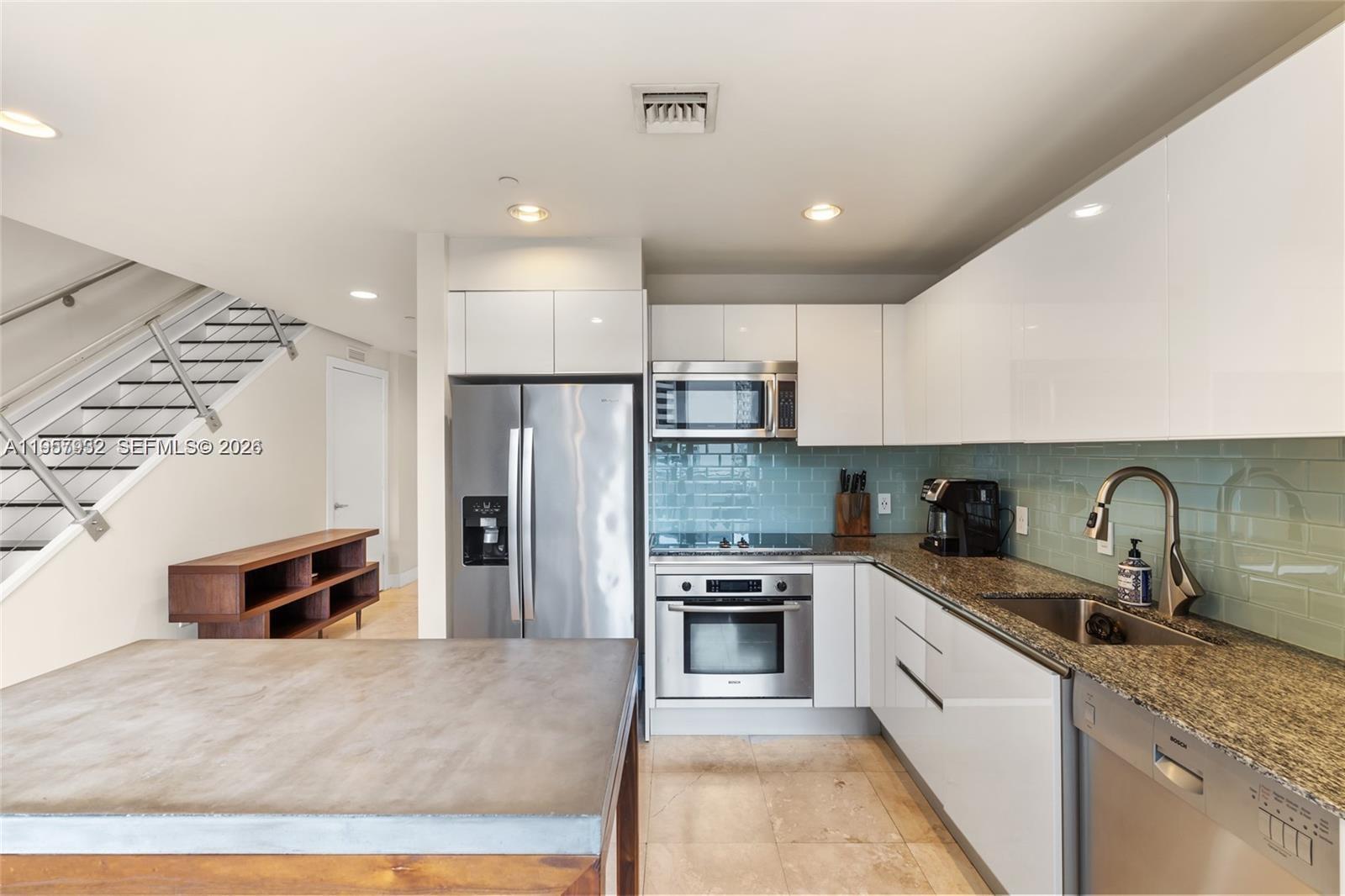 1050 Brickell Ave #610, Miami FL 33131