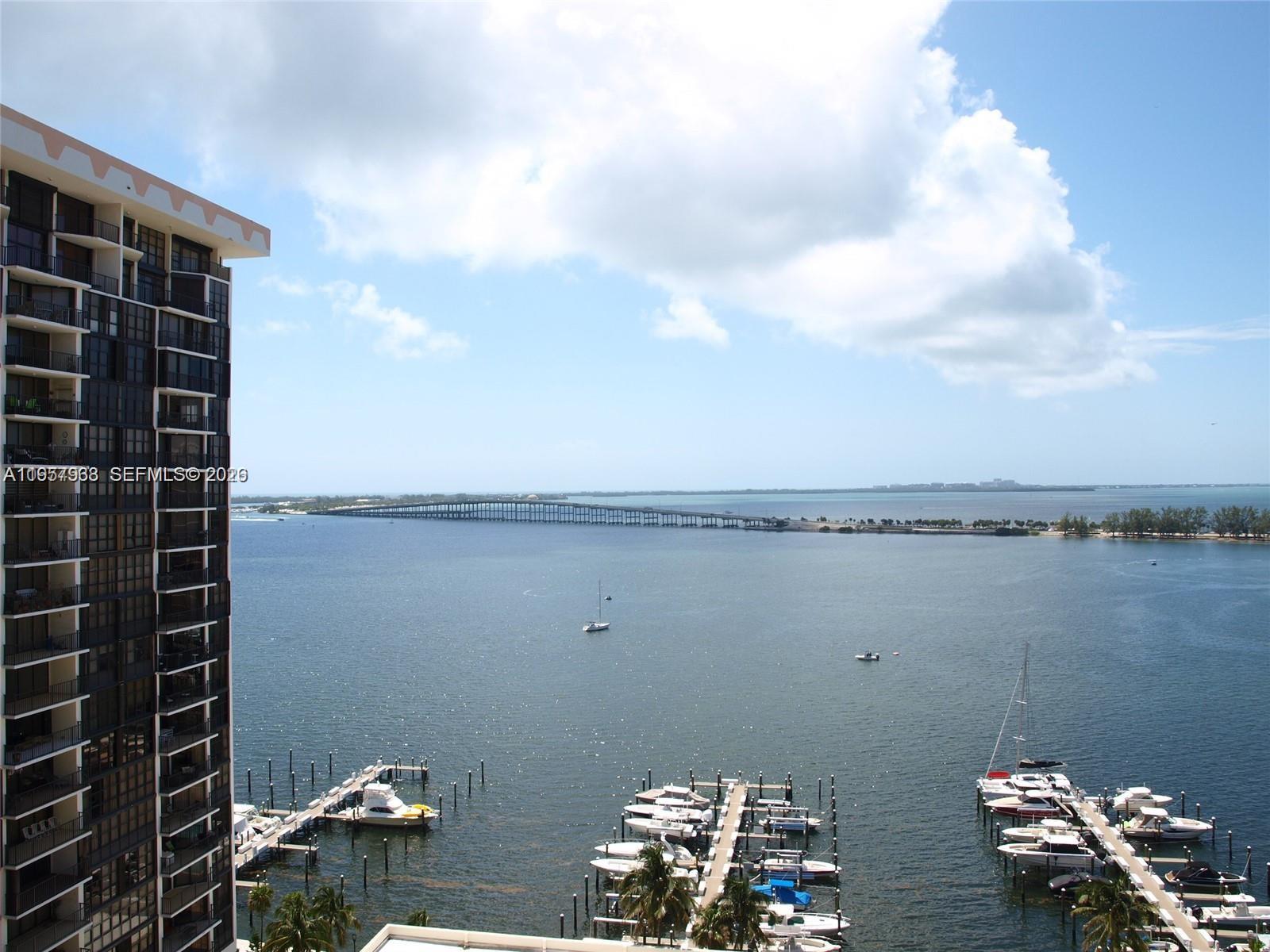 1901 Brickell Ave #B1714, Miami FL 33129
