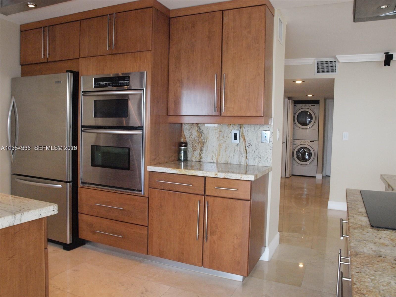 1901 Brickell Ave #B1714, Miami FL 33129