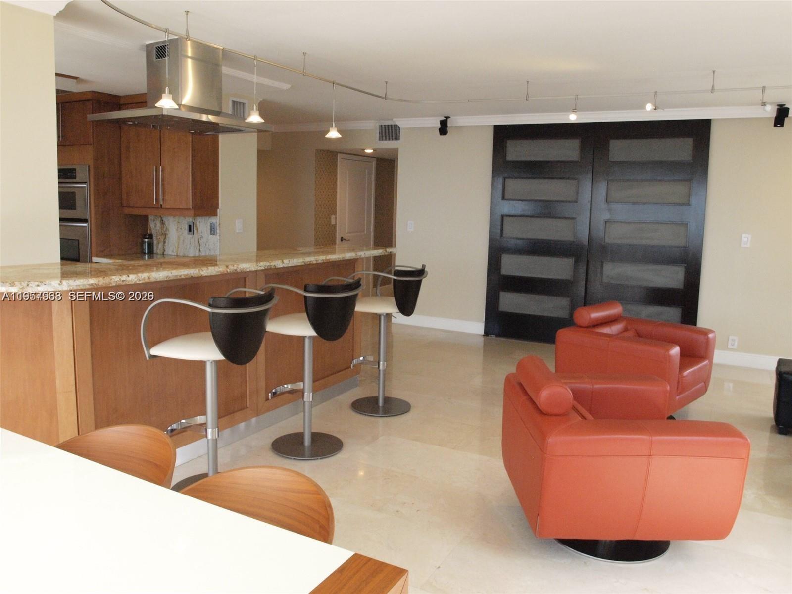 1901 Brickell Ave #B1714, Miami FL 33129