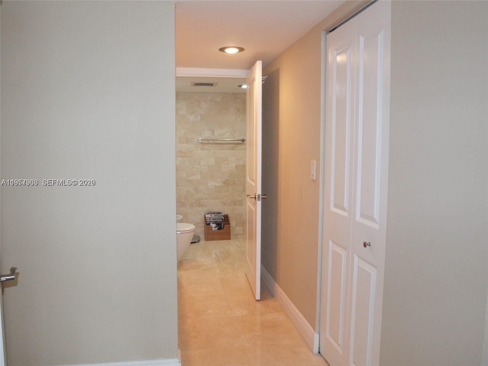 1901 Brickell Ave #B1714, Miami FL 33129