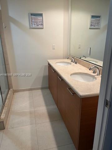 50 Biscayne Blvd #2808, Miami FL 33132